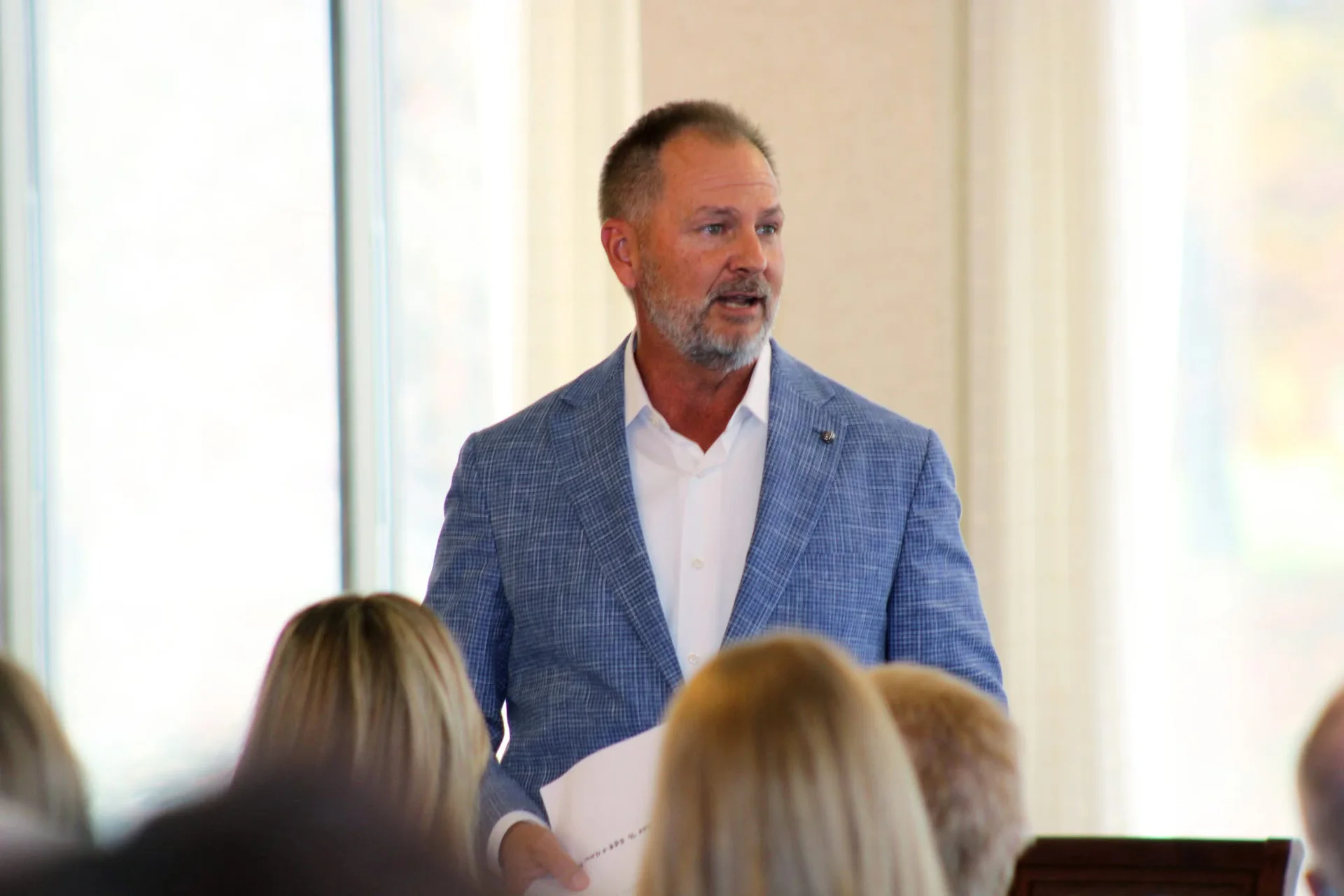 Bobby Jorgensen speaking to a dealership audience